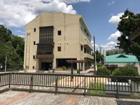 木曽山崎センター前広場の写真